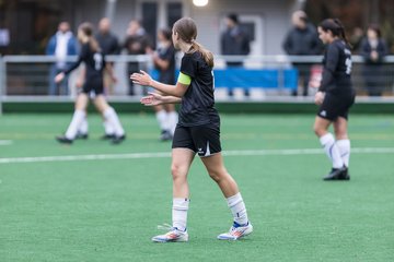 Bild 327 - wCJ VfL Pinneberg - Eimsbuettler TV : Ergebnis: 0:3
